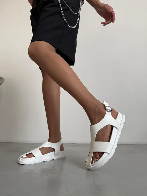 GOLD HEELS Сандалии на платформе с круглым носом, золотой, фото 5