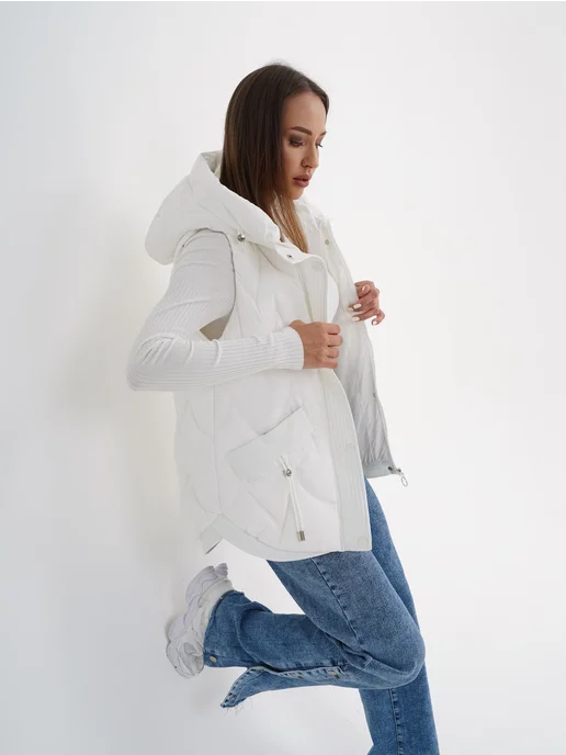 Lucasta Style Жилетка оверсайз утепленная безрукавка с капюшоном, белый, фото 2