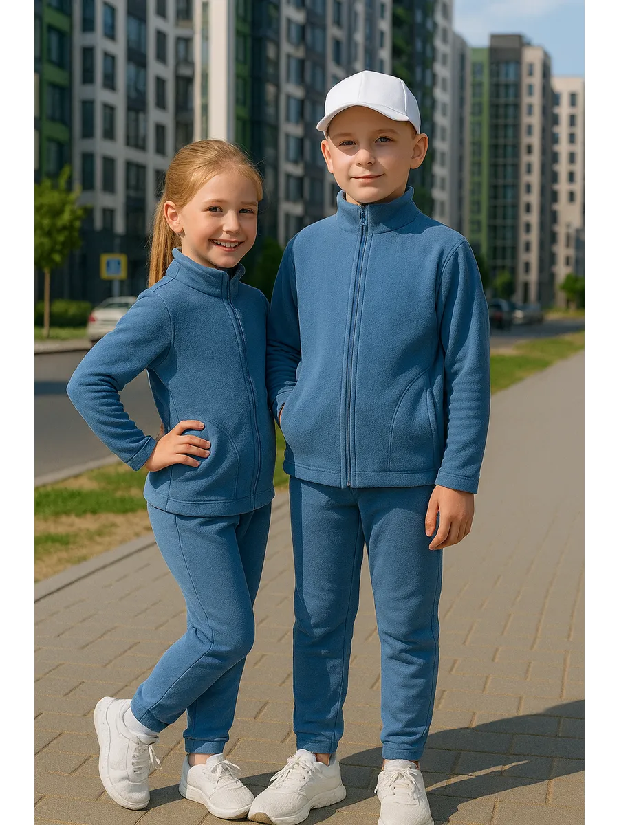 Детский спортивный костюм из флиса