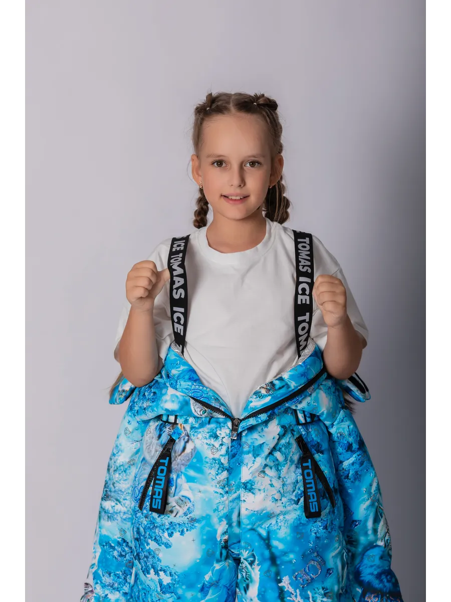 Зимний слитный комбинезон мембрана с натуральной опушкой