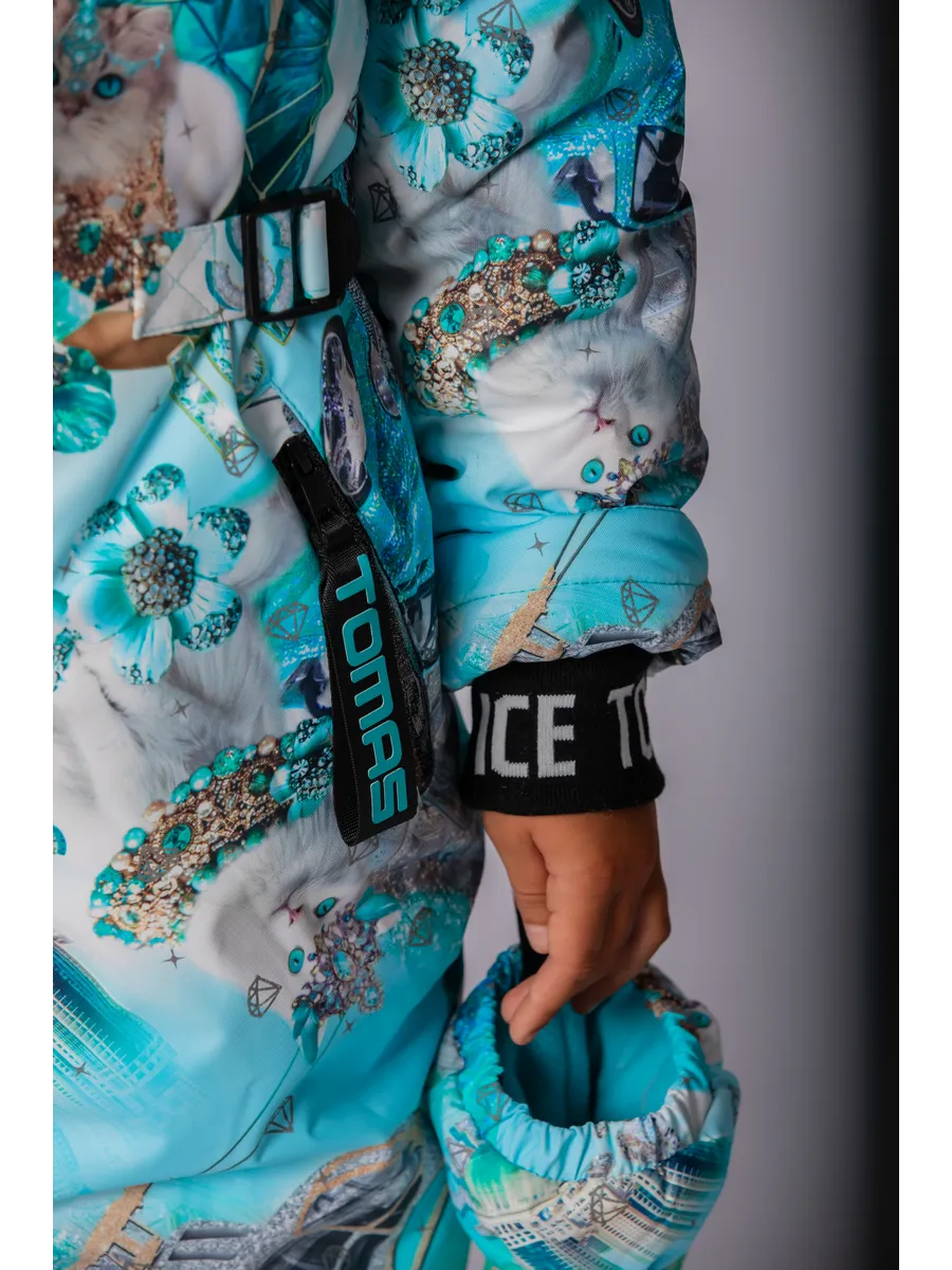 Зимний слитный комбинезон мембрана с натуральной опушкой