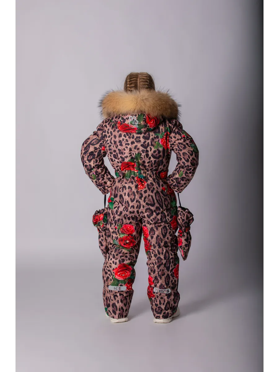 Зимний слитный комбинезон мембрана с натуральной опушкой