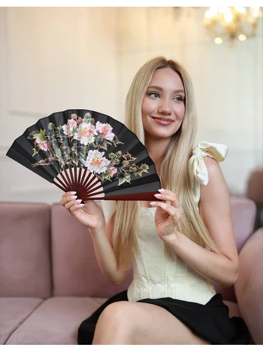 asiaveershop Веер черный складной средней длины с цветами, черный